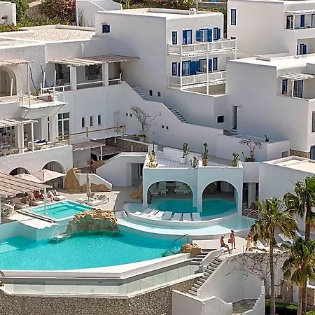 Szálloda Mykonos Blu, A To Live