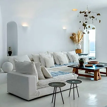 Mykonos Blu, A To Live Szálloda Áno Merá